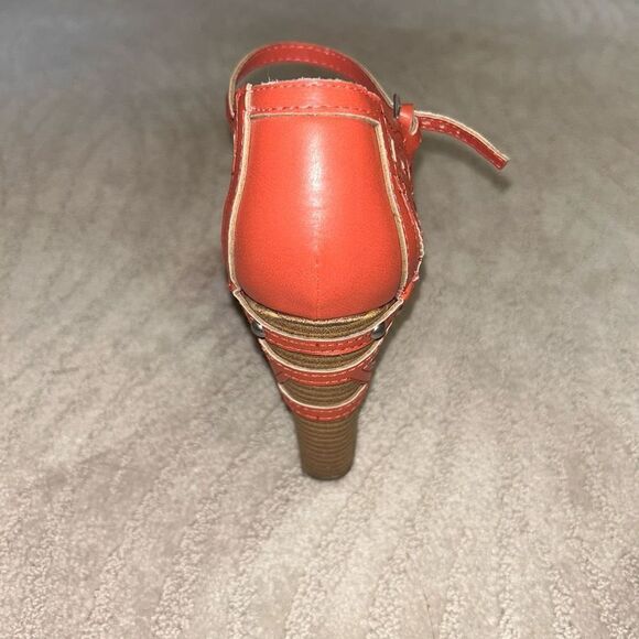 Sbicca Orange Strappy Wedge Heels - Picture 3 of 6